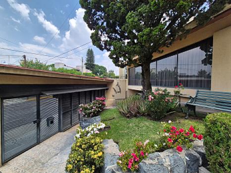 Casa con jardín en venta, Pedregal de San Francisco, Coyoacán