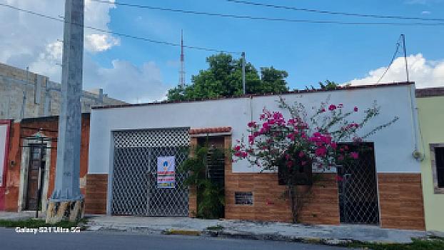 House for Sale located in Colonia Industrial, Mérida, very close to the renovated Parque La Plancha