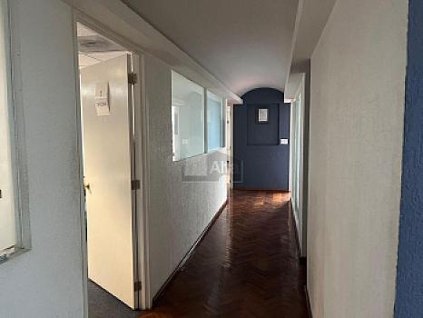 Oficina con Inqulino incluido en Venta, Edificio Tec100, Centro, Querétaro