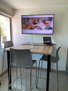 OFICINA EN VENTA , ZONA TEQUIS,  40 METR0S T0TALES, EN ESQUINA, VISIBILIDAD.