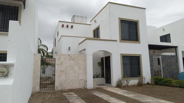 Casa  amueblada en renta, 2 recámaras en Gran Santa Fe