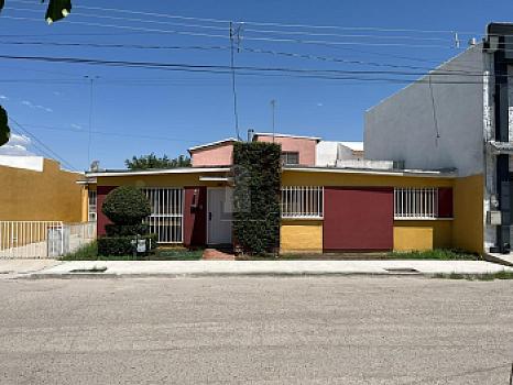 Casa sola en rent en La Raza, Juárez, Chihuahua
