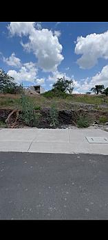 Terreno en Querétaro en fraccionamiento privado.