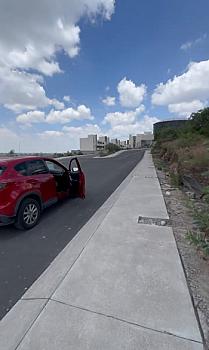 Terreno en Querétaro en fraccionamiento privado.