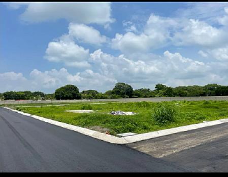 Pre-sale lots from 150 m2