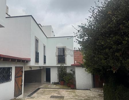 Loft for rent in Cuajimalpa with private roof garden.