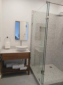 New 1 Bedroom Apartment for Rent