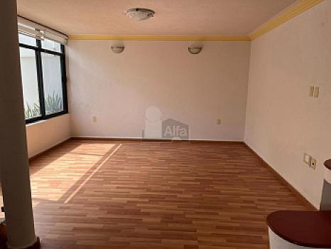 Casa en venta en Gran Jardín frente a área verde | 380 m²