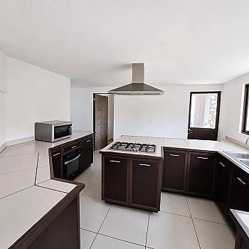 Venta de casa en Residencial Britania la Calera