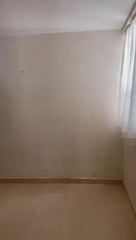 Casa dentro de fraccionamiento privado con 4 recámaras