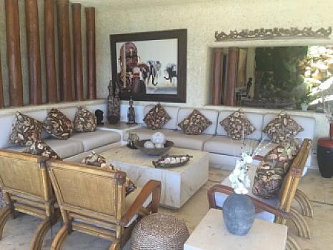 Casa de 5 recamaras con jardín, Alberca super vista enlas Brisas