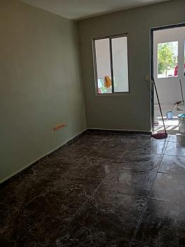 Bonita casa de 1 pta.  en vale los encinos Cadereyta Jiménez nuevo leon