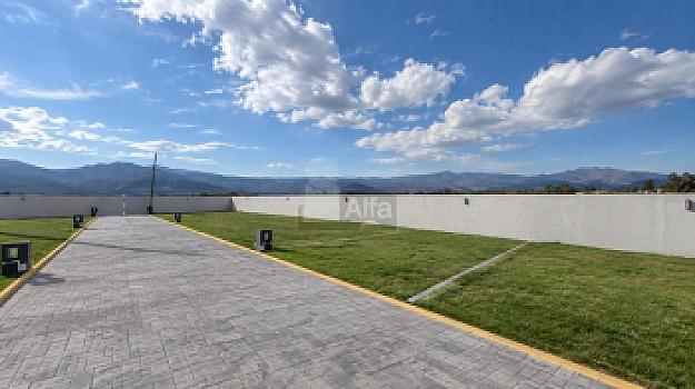 Terreno en venta en Toluca, a una cuadra de Prepa 5