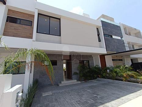 Casa en Venta – Residencial Arbolada, Cancún, Quintana Roo