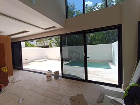 Casa en Venta – Residencial LOSANTOS, Cancún, Quintana Roo