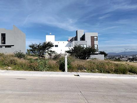 ¿Y si hoy pudieras asegurar dos terrenos… y mañana construir algo mucho más grande?