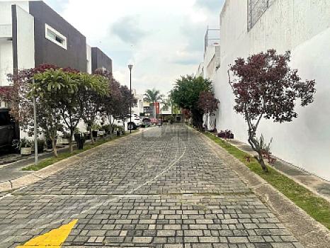 Casa en Renta | Paneles solares y A/A |