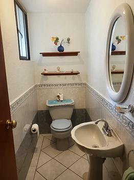 Vendo Casa, Viveros de la Loma