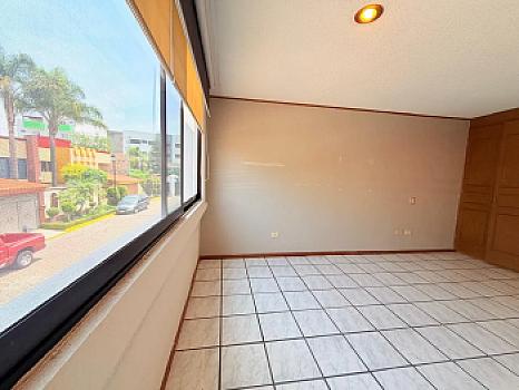 CASA EN VENTA ZONA CHOLULA CAMINO REAL Y ZAVALETA