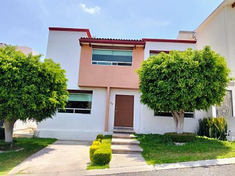 5 habitaciones,60 m2 de jardín.Tu hogar te espera