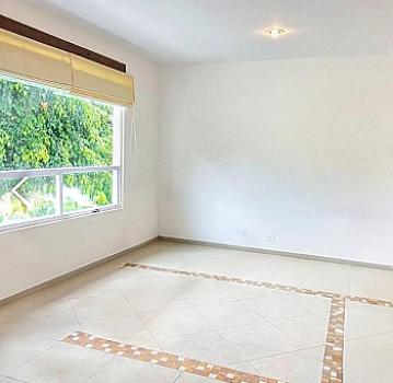5 habitaciones,60 m2 de jardín.Tu hogar te espera