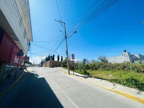 TERRENO EN VENTA EN ESQUINA ZONA PLAZA SAN DIEGO CHOLULA PUEBLA