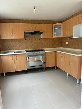 CASA EN  VENTA ,  FRACC PRIVADA DE LAS HACIENDAS, ZONA ZINACANTEPEC, EDO MEX. APLICAN CREDITO HIPOTECARIOS EN GENERAL