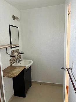 CASA EN  VENTA ,  FRACC PRIVADA DE LAS HACIENDAS, ZONA ZINACANTEPEC, EDO MEX. APLICAN CREDITO HIPOTECARIOS EN GENERAL