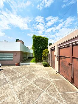 RESIDENCIA EN VENTA EN CLUB DE GOLF SAN CARLOS METEPEC