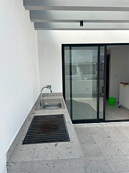 LUJOSA CASA RESIDENCIAL EN CLUSTER DE 14 CASAS CUAUTLANCINGO