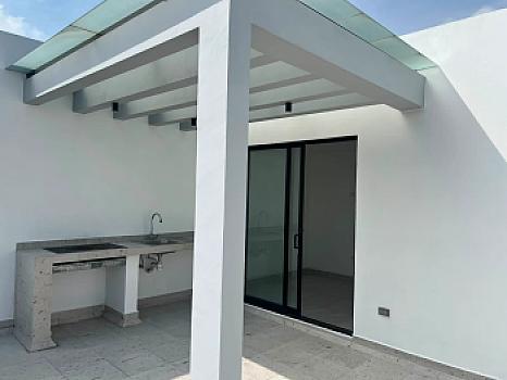 LUJOSA CASA RESIDENCIAL EN CLUSTER DE 14 CASAS CUAUTLANCINGO