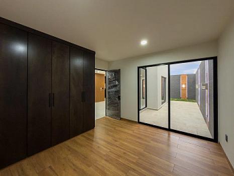 RESIDENCIA DE LUJO DISEÑO INTELIGENTE, NUEVA A ESTRENAR!!! CONDOMINIO CON VIG 24/7