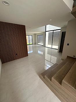 RESIDENCIA DE LUJO DISEÑO INTELIGENTE, NUEVA A ESTRENAR!!! CONDOMINIO CON VIG 24/7