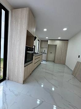 Casa en venta en San Mateo Atenco, Edo Mex;  3 recámaras, jardín y terraza. Aplican Creditos Hipotecarios en General.