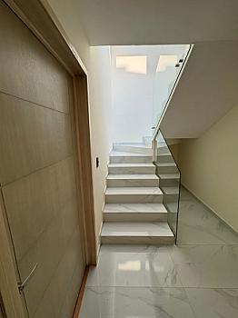 Casa en venta en San Mateo Atenco, Edo Mex;  3 recámaras, jardín y terraza. Aplican Creditos Hipotecarios en General.