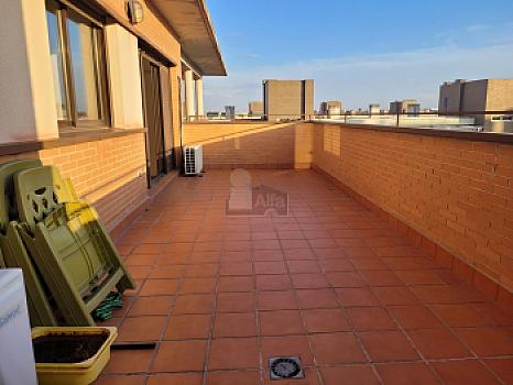 Penthouse for sale in LAS TABLAS, Madrid, Madrid