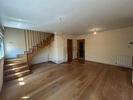 Piso en venta en UNIVERSIDAD, Segovia, Segovia