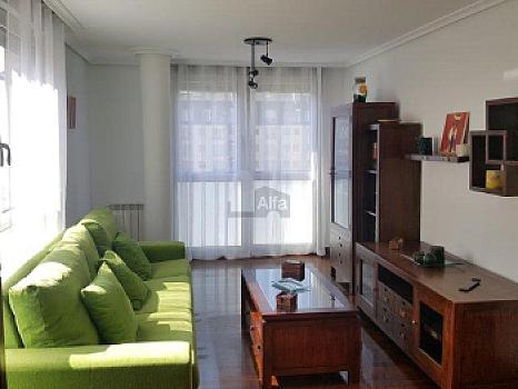 Piso en venta en PARQUE - JARDINES DE LA VEGA, Torrelavega, Cantabria