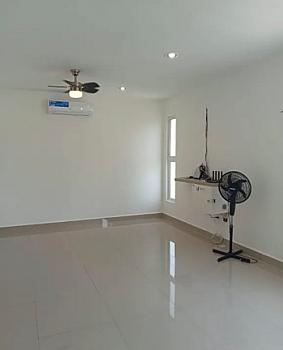 CASA EN RENTA / 3R / PISCINA / PASEOS DEL MAYAB, CONKAL
