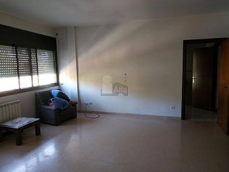 Apartment for sale in center, Sant Vicenç dels Horts, Barcelona