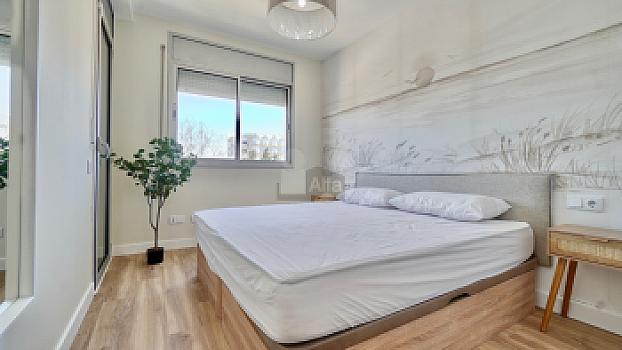 Apartment for sale in Playa, Cala de Bou , Baleares