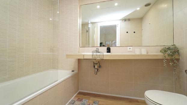 Apartment for sale in Playa, Cala de Bou , Baleares