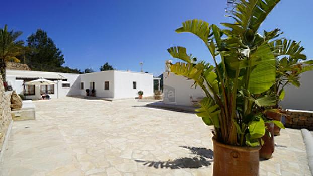 Detached villa/house for sale in countryside, San Juan Bautista, Baleares