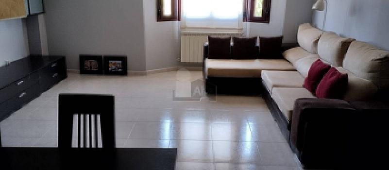 Duplex for sale in Zona de Correos, Camarma de Esteruelas, Madrid