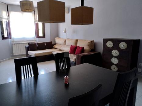 Duplex for sale in Zona de Correos, Camarma de Esteruelas, Madrid