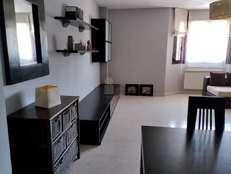Duplex for sale in Zona de Correos, Camarma de Esteruelas, Madrid