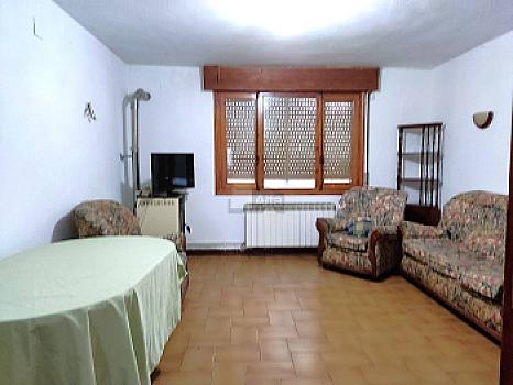 Chalet/casa independiente en venta en Tera, Tera, Soria