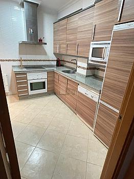 Piso en venta en MEJOSTILLA, Cáceres, Cáceres