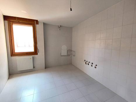 Piso en venta en Conservatoria de Música, Soria, Soria