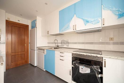 Piso en venta en SANCHINARRO, Madrid, Madrid